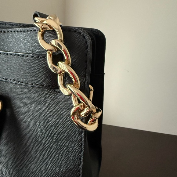 MK Hamilton Bag! - Picture 10 of 16